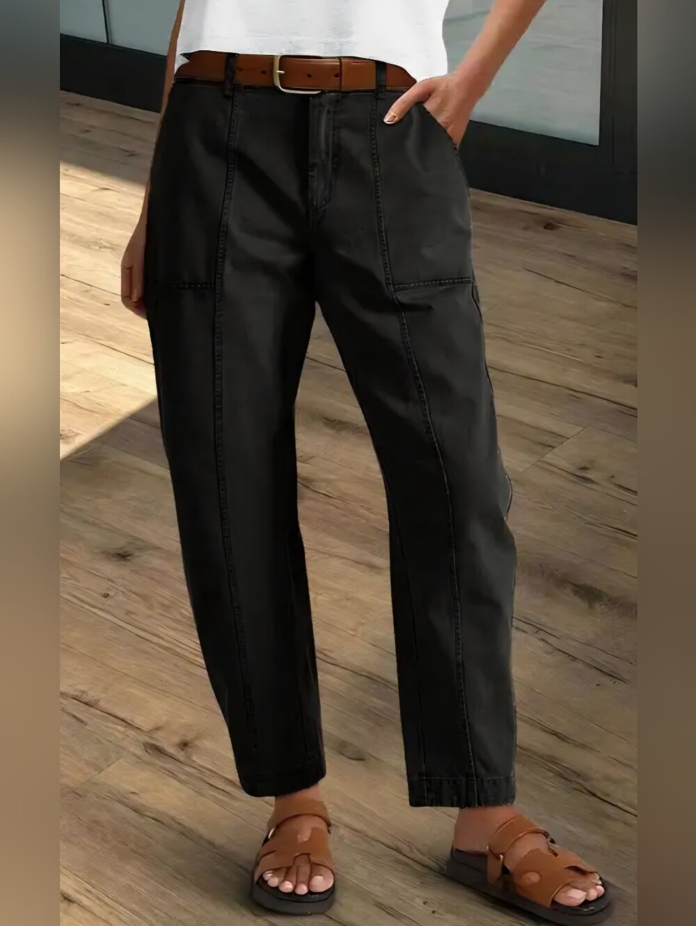Flamingals Solid Stitch Detail Mid Waist Barrel Leg Crop Pants Black Small NWT
